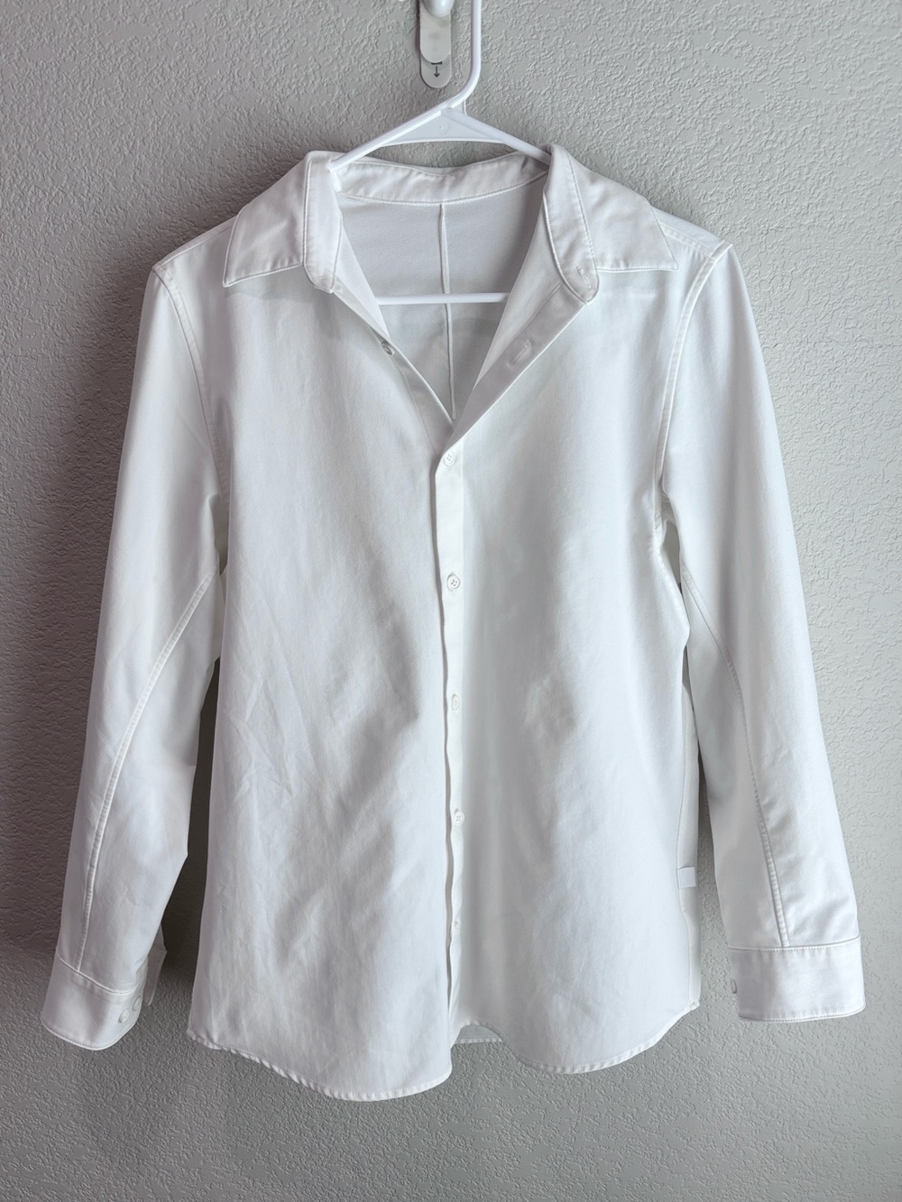 Men’s Lululemon New Venture Long Sleeve Shirt Classic Fit White Size Small